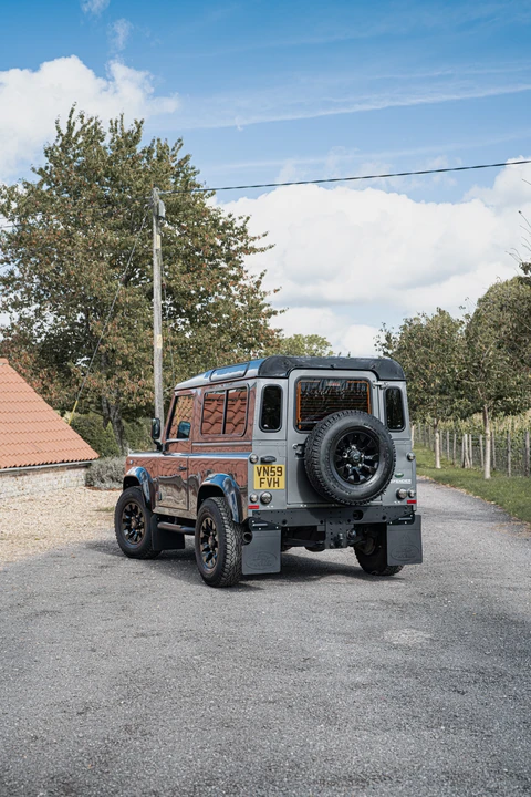 2009 Land Rover Defender 90 - Image 21 of 31
