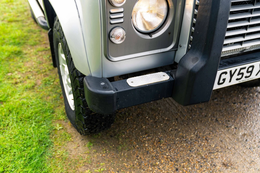 2009 Land Rover Defender 90 - Image 18 of 31
