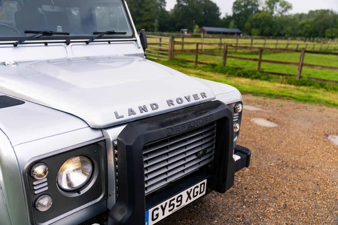 2009 Land Rover Defender 90 - Image 21 of 31