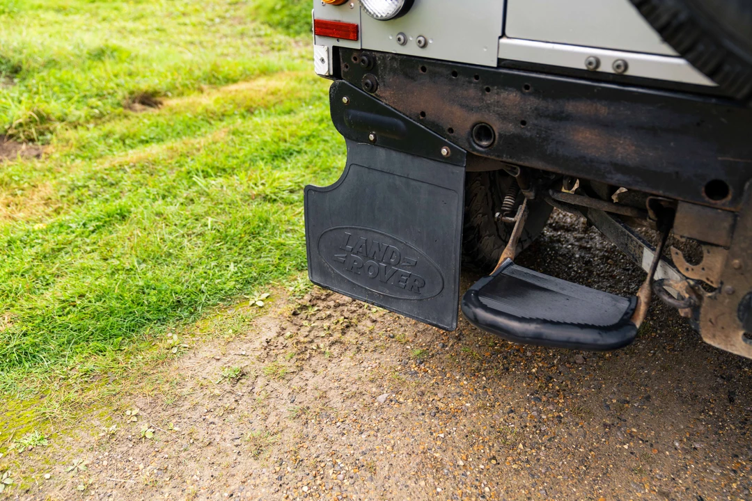 2009 Land Rover Defender 90 - Image 25 of 31