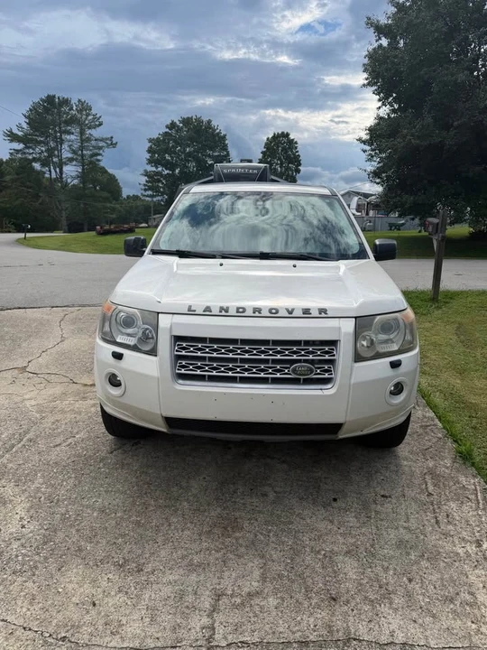 2009 Land Rover Freelander - Image 2 of 7