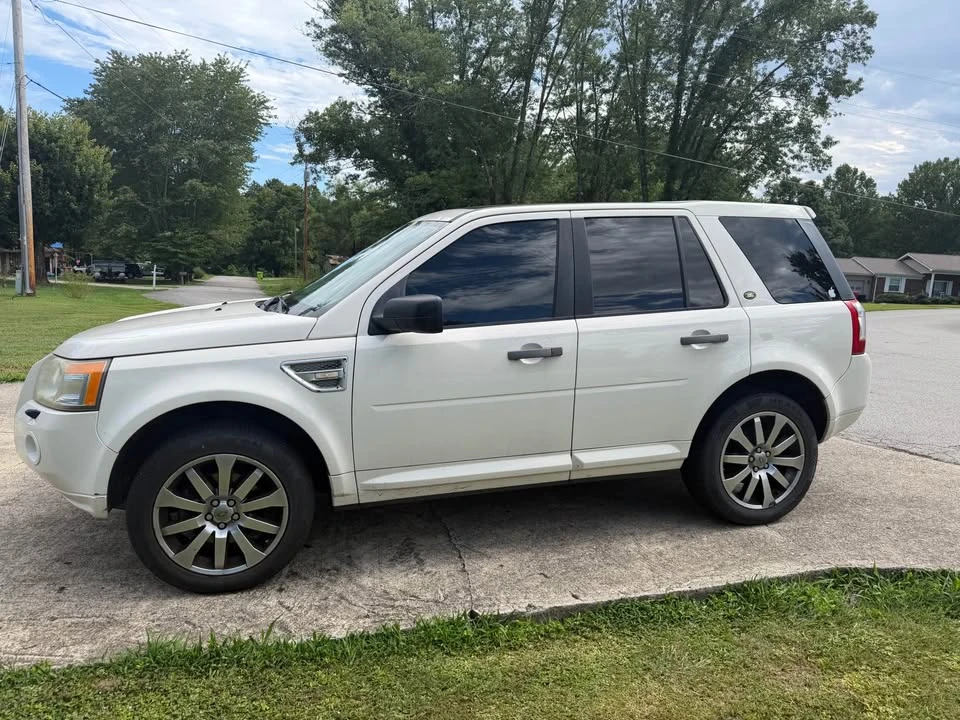 2009 Land Rover Freelander - Image 3 of 7