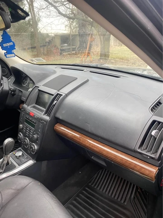 2009 Land Rover Freelander - Image 10 of 12