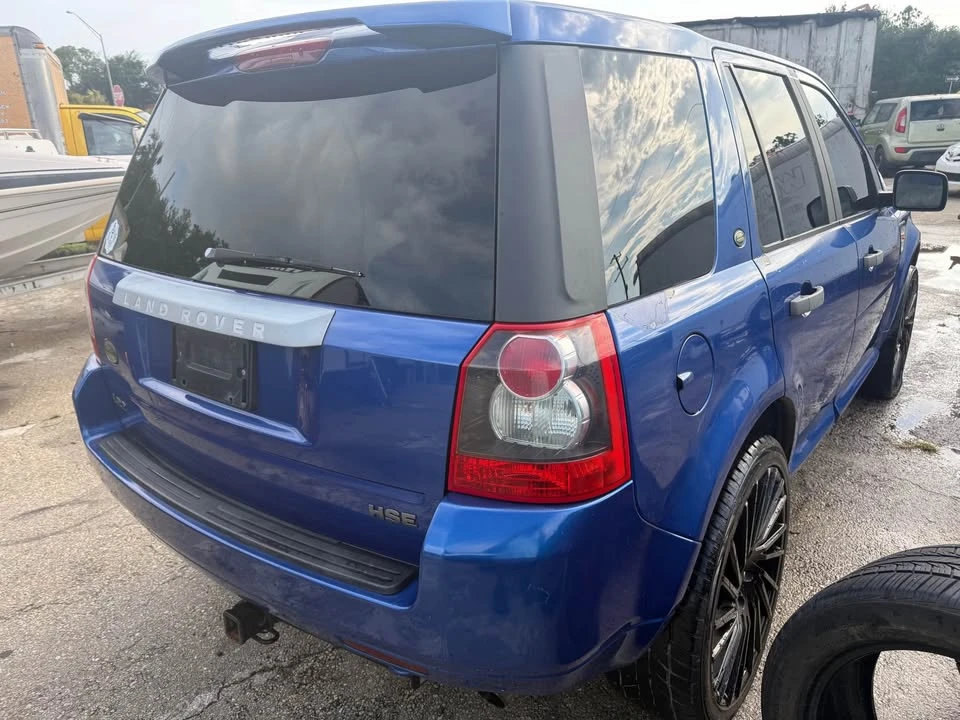 2009 Land Rover Freelander - Image 9 of 12