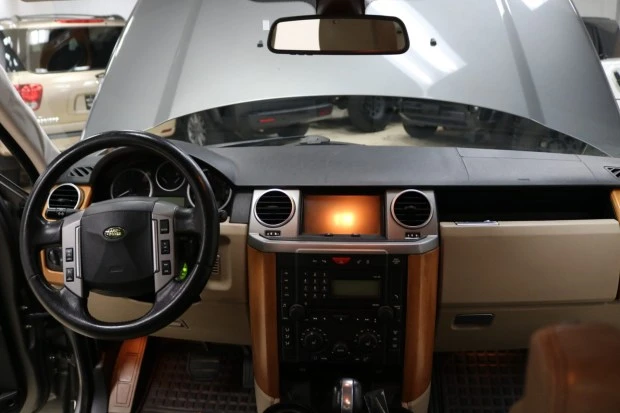 2009 Land Rover Discovery 3rd Gen - Image 5 of 7