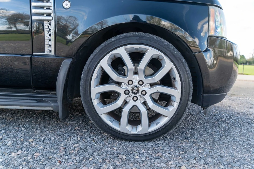 2009 Land Rover Range Rover L322 - Image 24 of 31