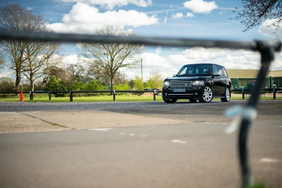 2009 Land Rover Range Rover L322 - Image 15 of 31