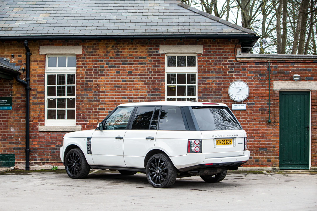 2009 Land Rover Range Rover L322 - Image 2 of 14