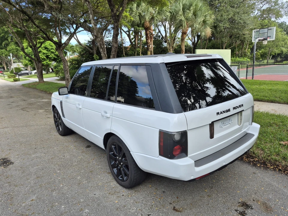 2009 Land Rover Range Rover L322 - Image 9 of 21