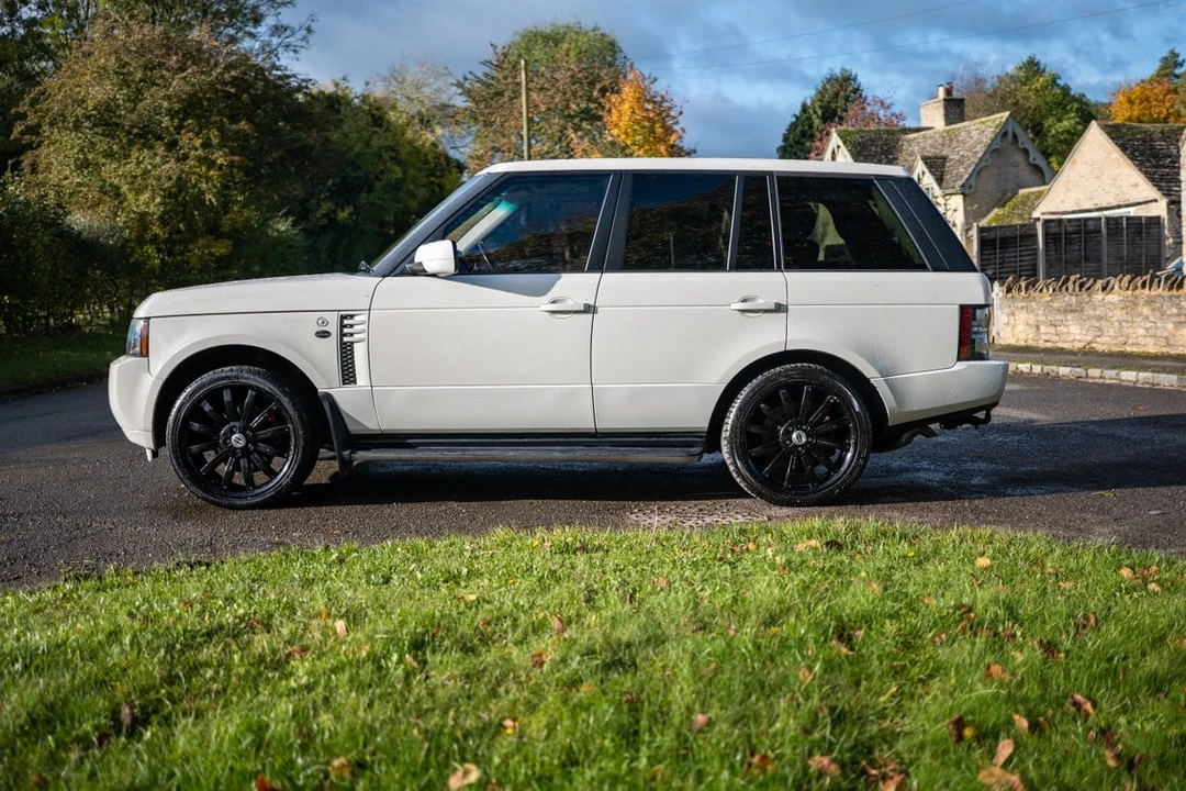 2009 Land Rover Range Rover L322 - Image 25 of 30