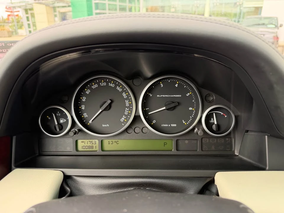 2009 Land Rover Range Rover L322 - Image 17 of 18