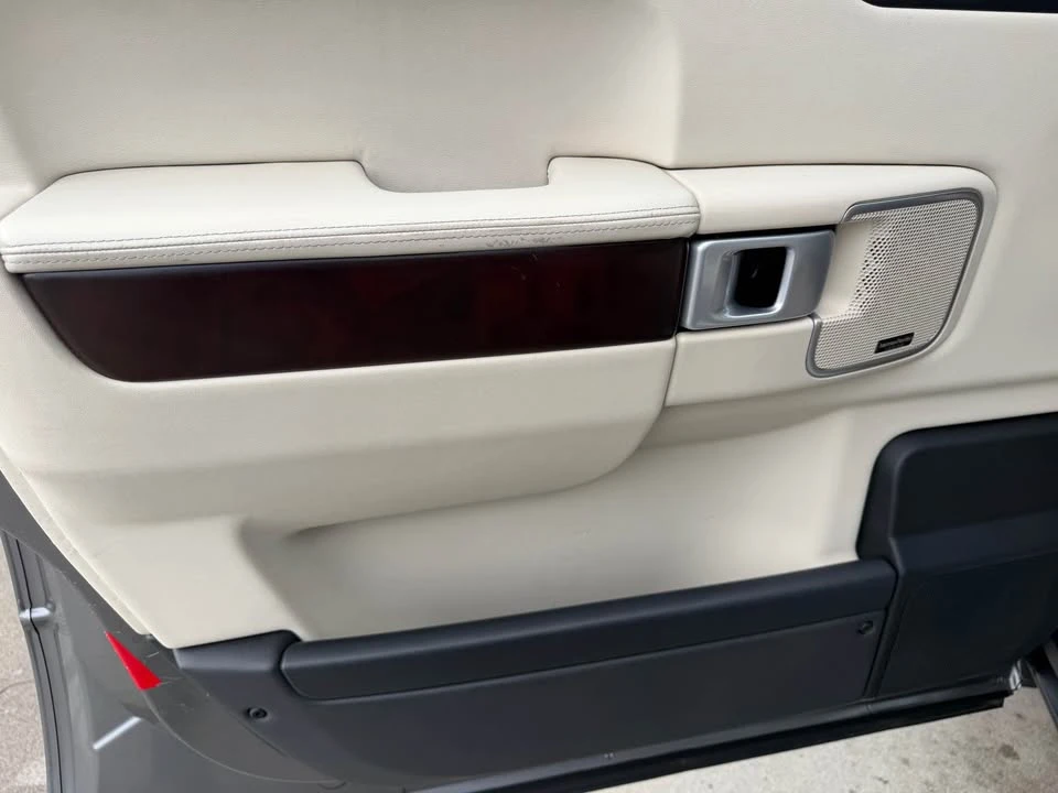2009 Land Rover Range Rover L322 - Image 11 of 18