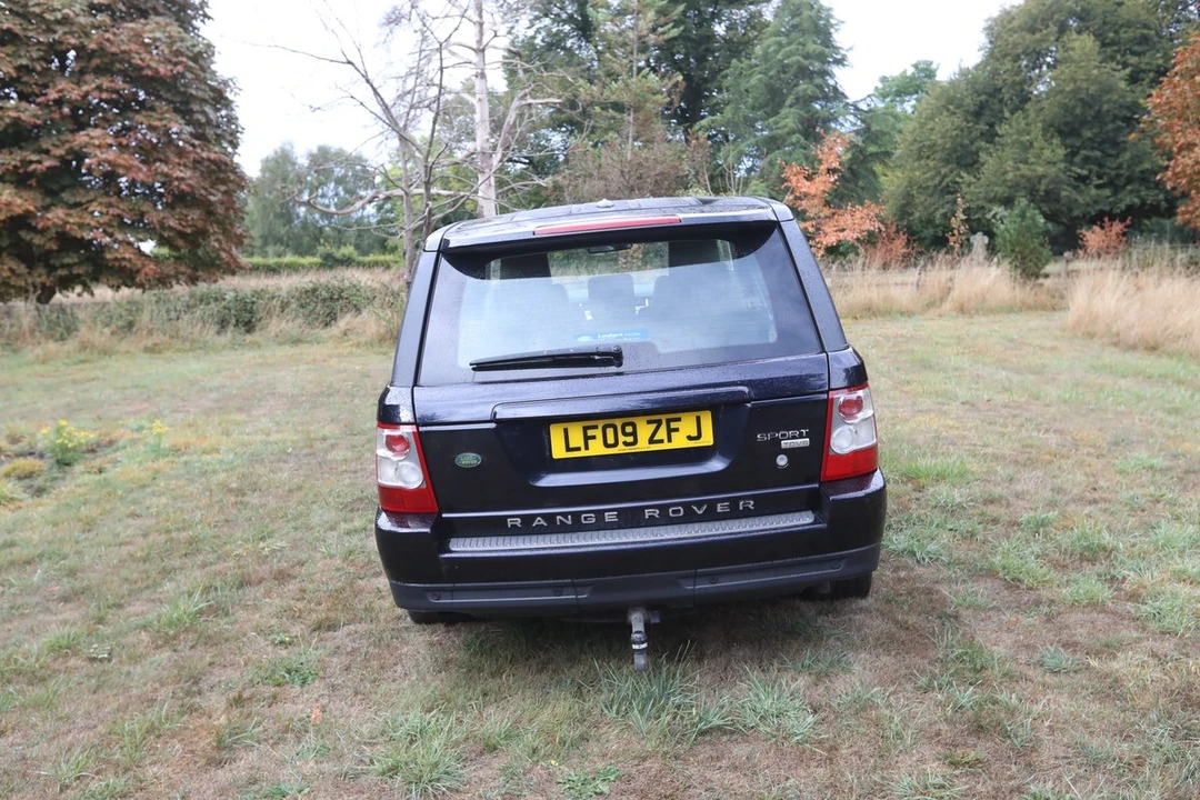2009 Land Rover Range Rover L322 - Image 11 of 30