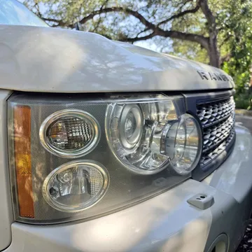 2009 Land Rover Range Rover Supercharged Sport Utility 4D