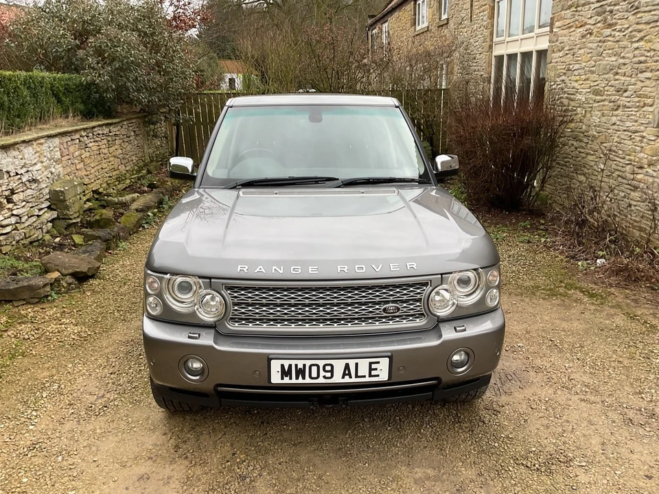 2009 Land Rover Range Rover L322 - Image 10 of 30