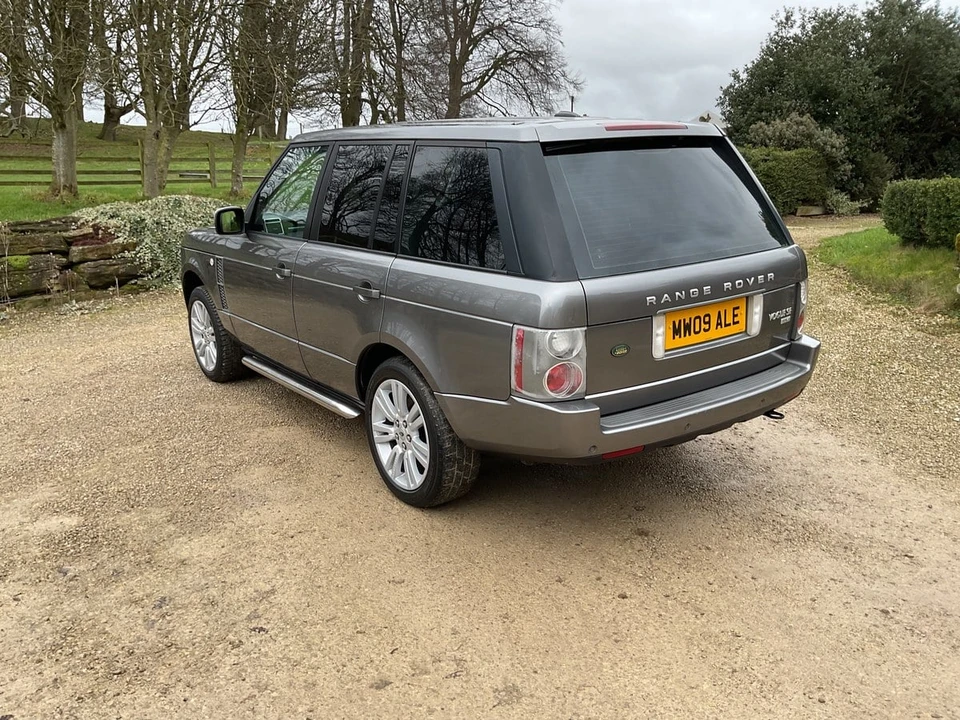 2009 Land Rover Range Rover L322 - Image 14 of 30