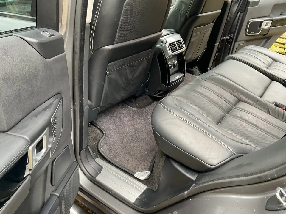 2009 Land Rover Range Rover L322 - Image 8 of 30