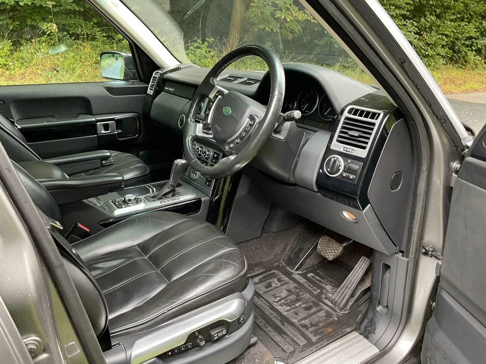 2009 Land Rover Range Rover L322 - Image 6 of 30
