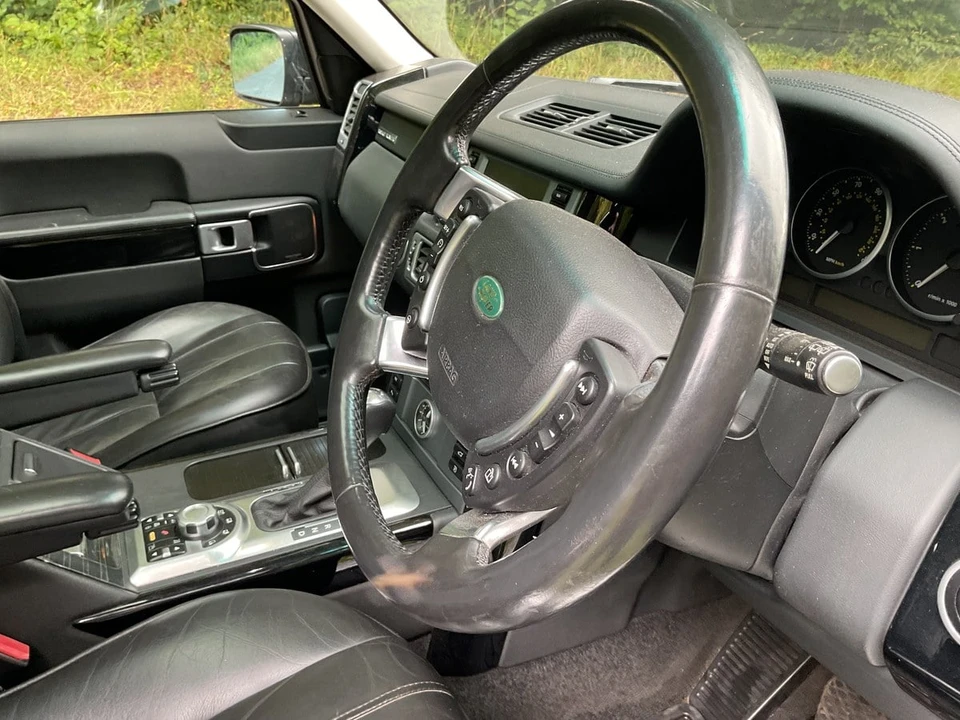 2009 Land Rover Range Rover L322 - Image 15 of 30