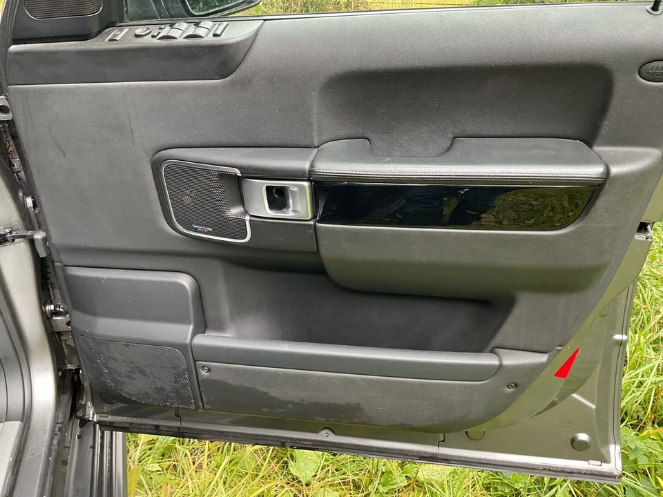 2009 Land Rover Range Rover L322 - Image 19 of 30
