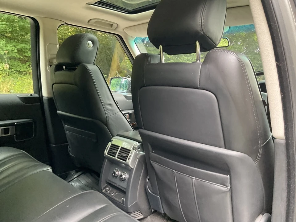 2009 Land Rover Range Rover L322 - Image 9 of 30