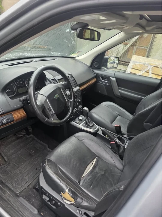 2009 Land Rover Freelander - Image 4 of 6