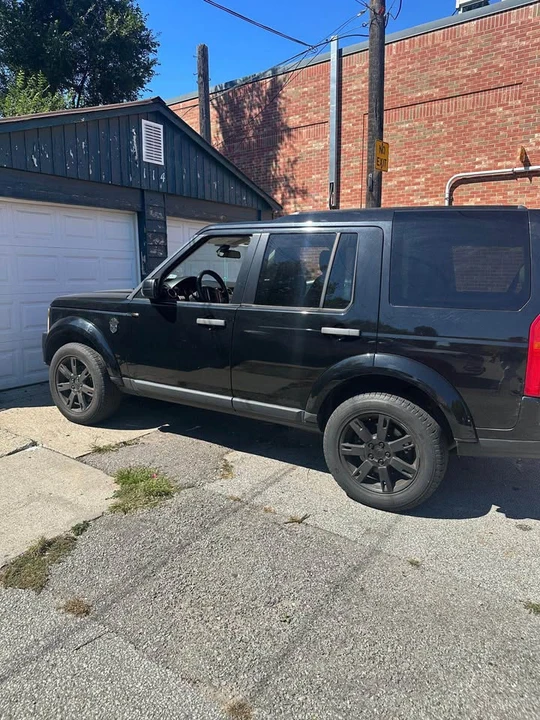 2009 Land Rover Discovery 3rd Gen - Image 3 of 15