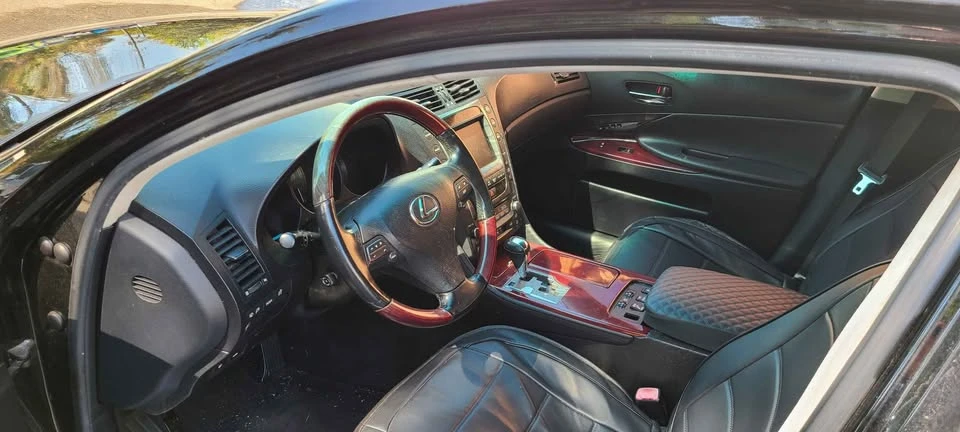 2009 Lexus RX 2nd Gen - Image 4 of 6