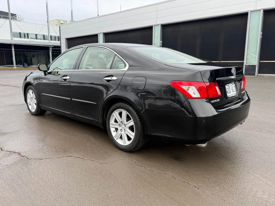 2009 Lexus ES 4th Gen - Image 3 of 13