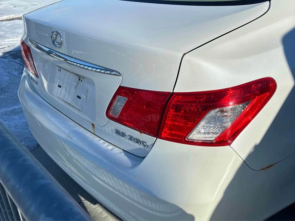 2009 Lexus ES 4th Gen - Image 6 of 10