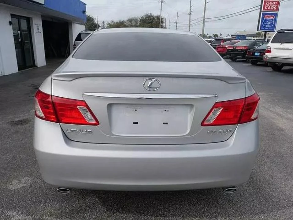2009 Lexus ES 4th Gen - Image 7 of 18