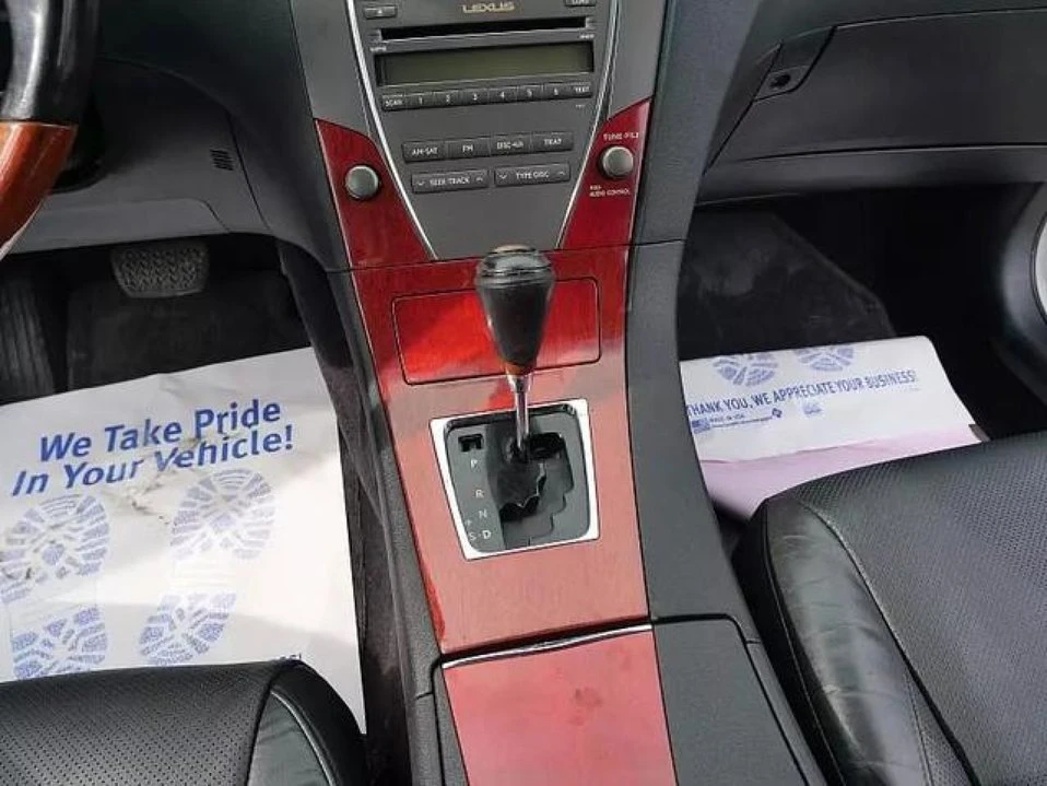 2009 Lexus ES 4th Gen - Image 11 of 18