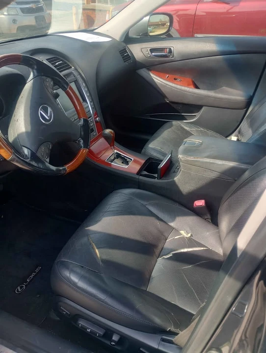 2009 Lexus ES 5th Gen - Image 6 of 7