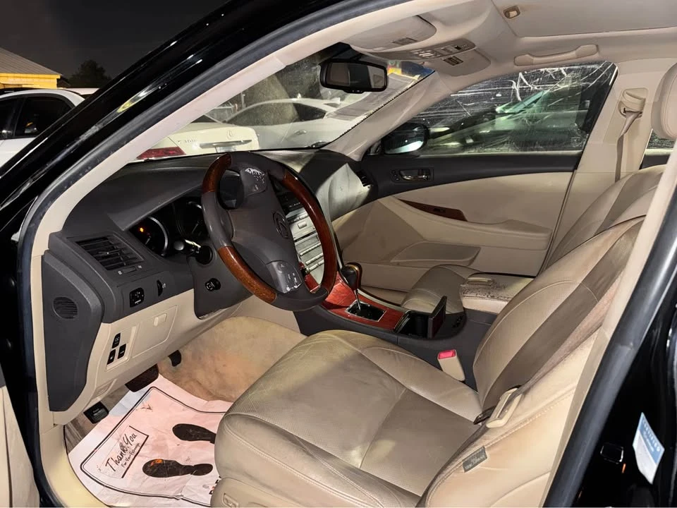2009 Lexus ES 5th Gen - Image 4 of 5