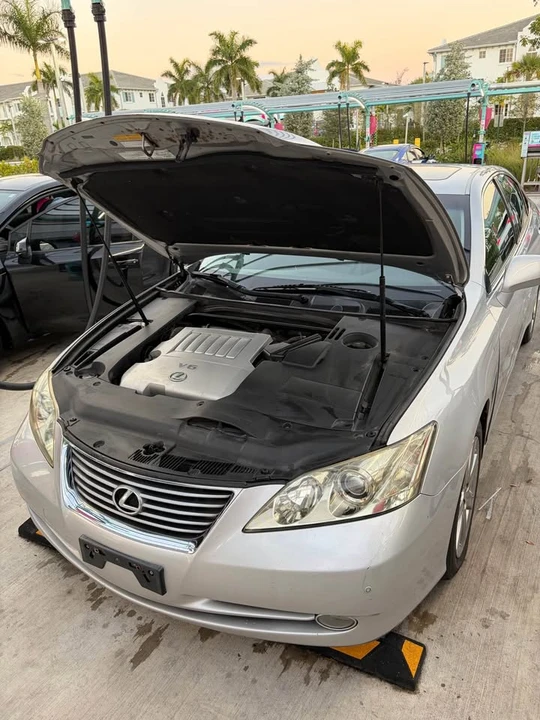 2009 Lexus ES 5th Gen - Image 8 of 20