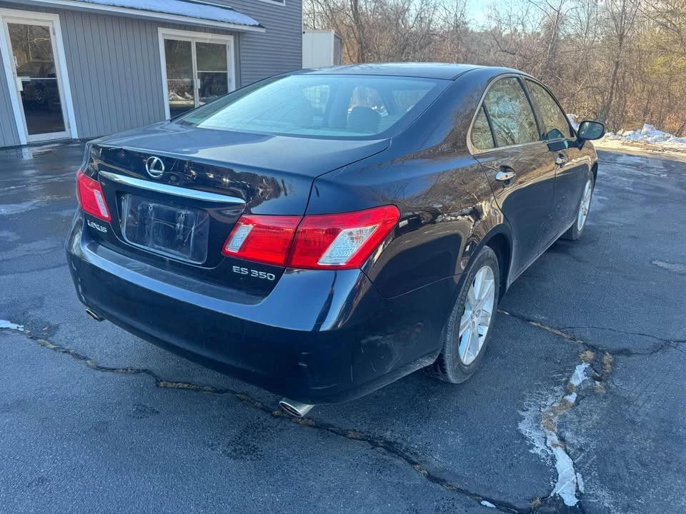 2009 Lexus ES 5th Gen - Image 2 of 7
