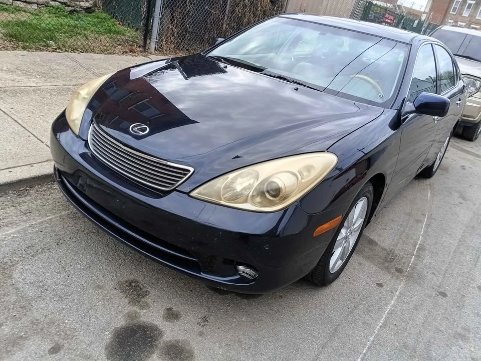 2009 Lexus ES 5th Gen - Image 2 of 4