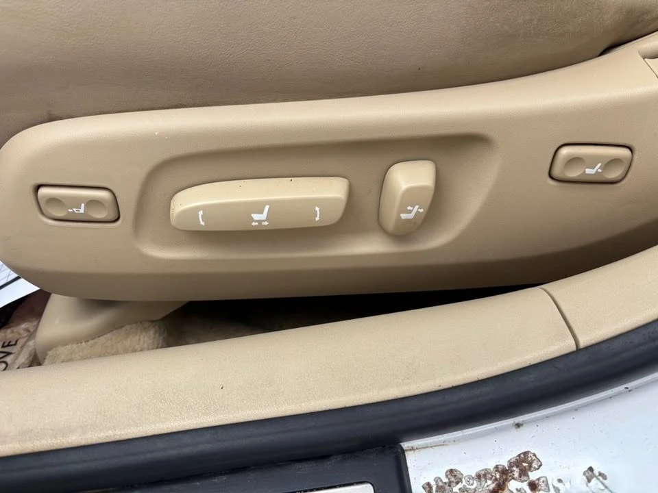 2009 Lexus ES 5th Gen - Image 11 of 11