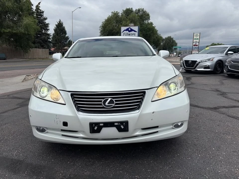 2009 Lexus ES 5th Gen - Image 2 of 11