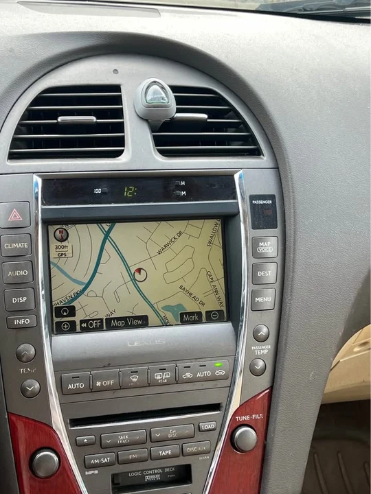 2009 Lexus ES 4th Gen - Image 8 of 8