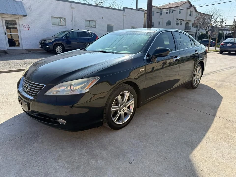 2009 Lexus ES 5th Gen - Image 2 of 19