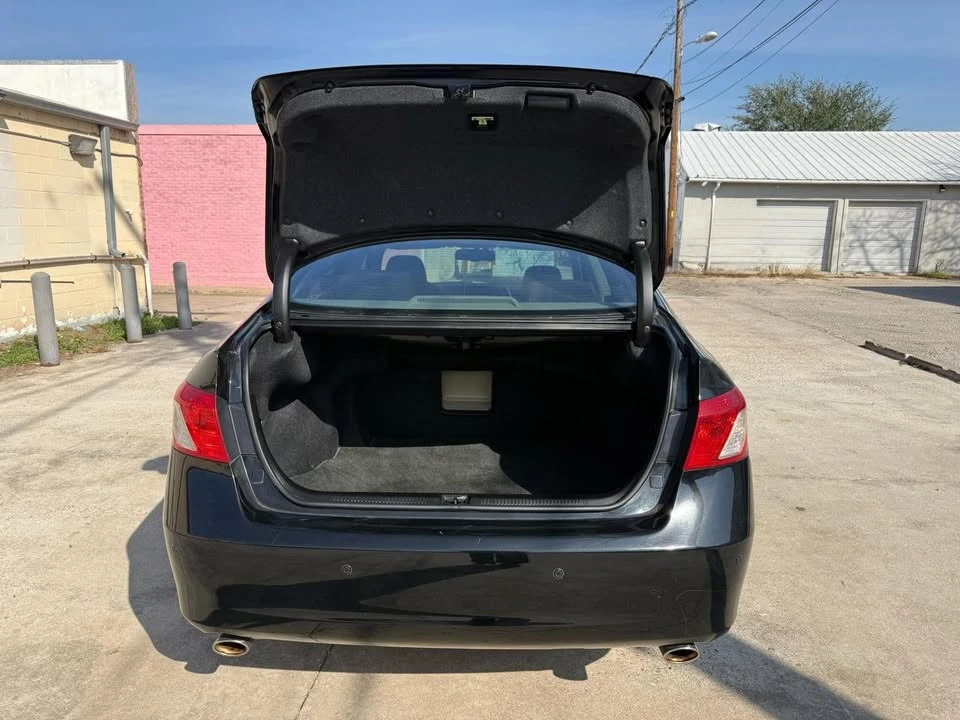 2009 Lexus ES 5th Gen - Image 18 of 19