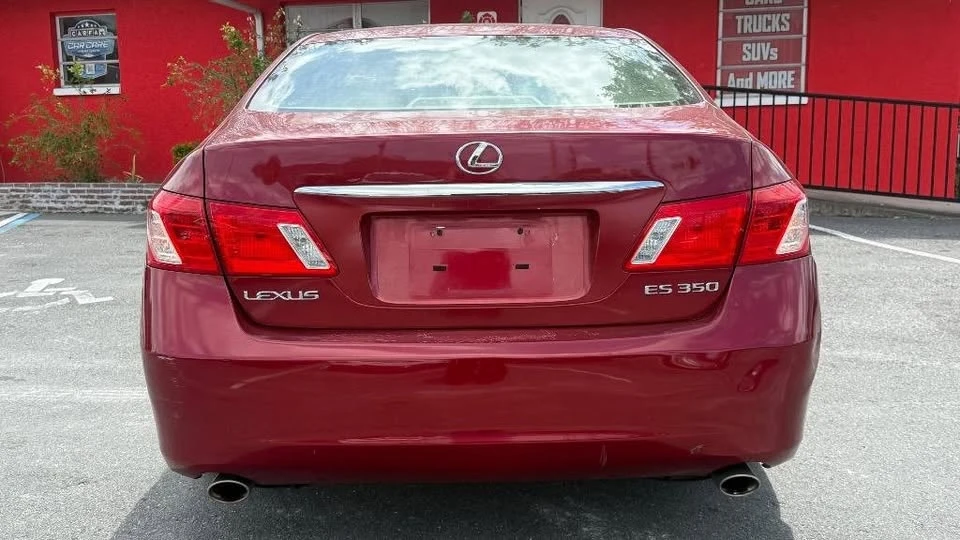 2009 Lexus ES 5th Gen - Image 5 of 16