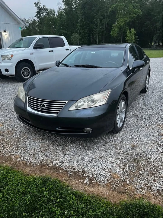 2009 Lexus ES 5th Gen - Image 2 of 9