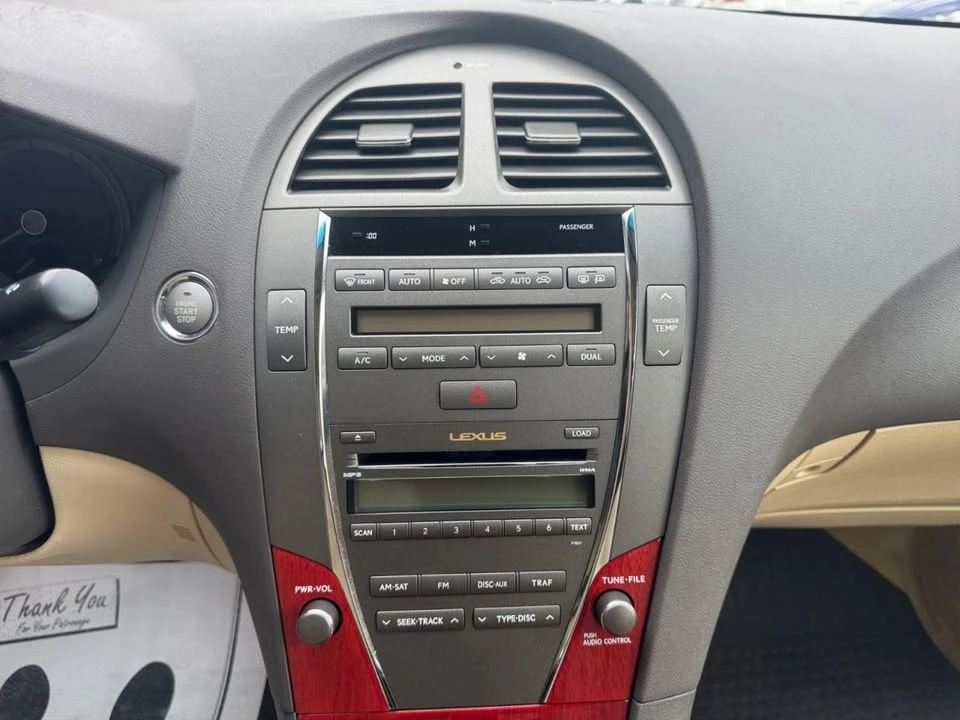 2009 Lexus ES 5th Gen - Image 11 of 19