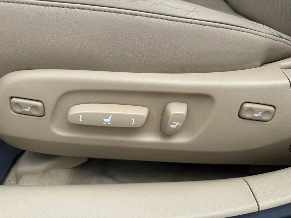 2009 Lexus ES 5th Gen - Image 15 of 19