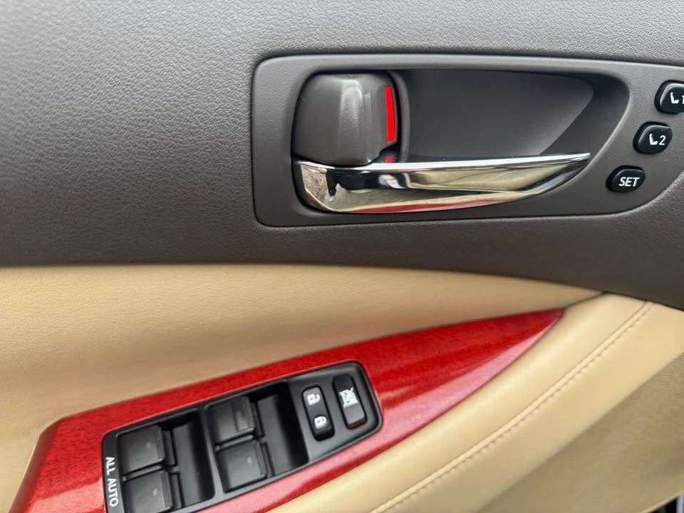 2009 Lexus ES 5th Gen - Image 16 of 19