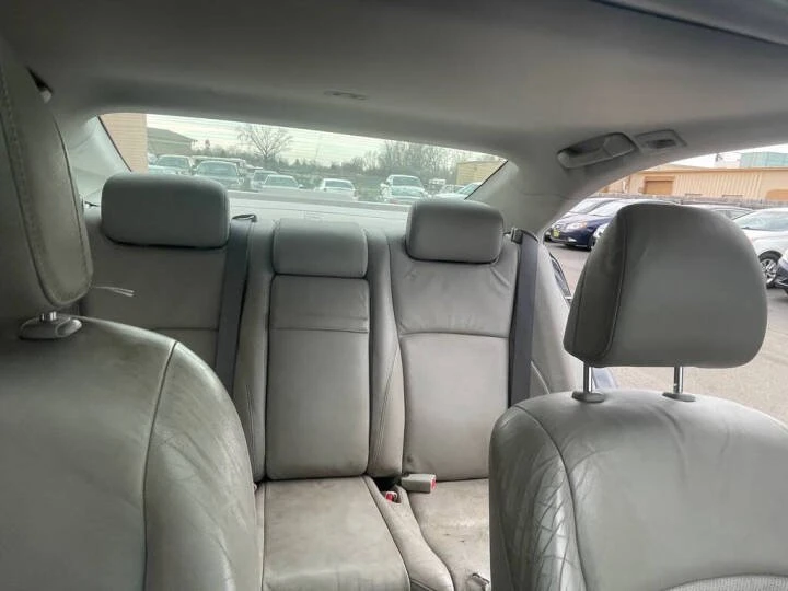 2009 Lexus ES 5th Gen - Image 4 of 15