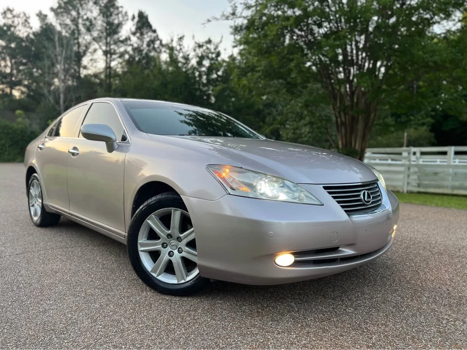 2009 Lexus ES 5th Gen - Image 4 of 11
