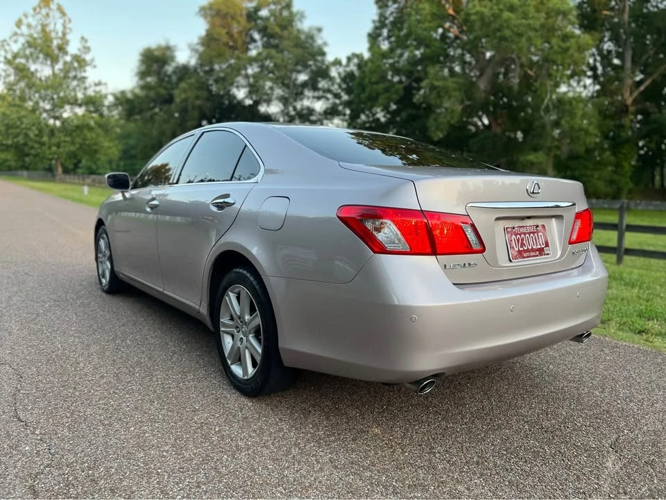 2009 Lexus ES 5th Gen - Image 6 of 11
